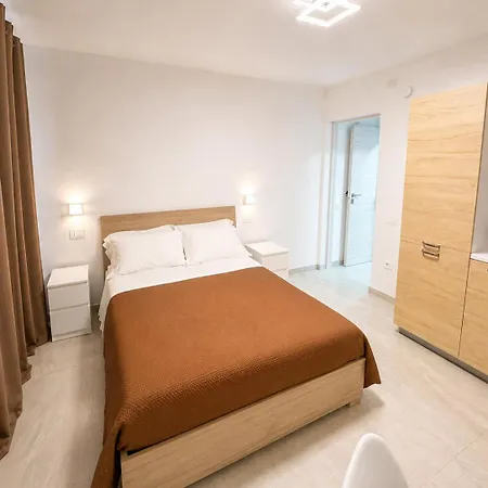 Bed & Breakfast Comfyrooms 3*